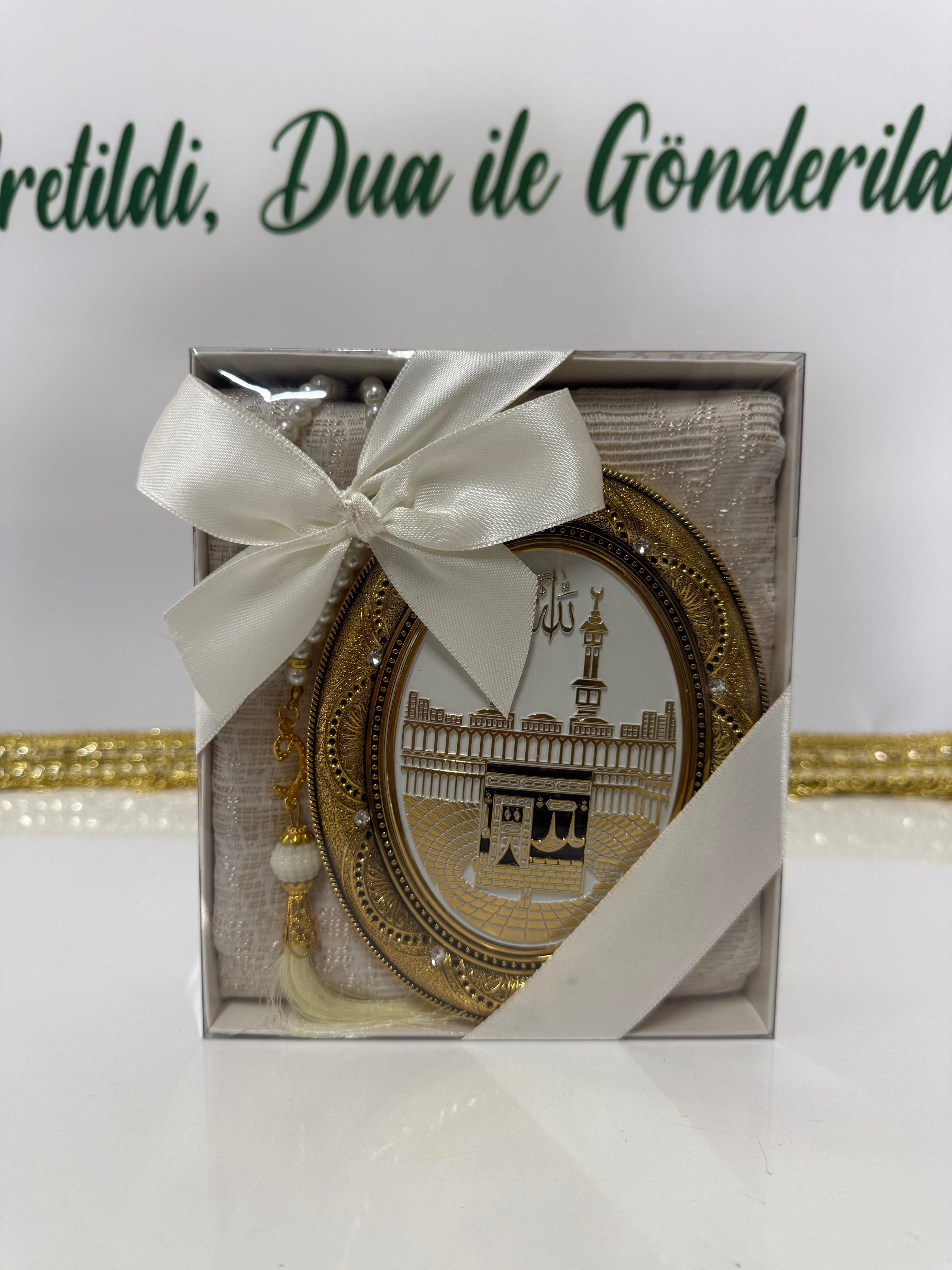 İslami Hediye Seti – Premium Çerçeveli (Seccade + İnci Tesbih)