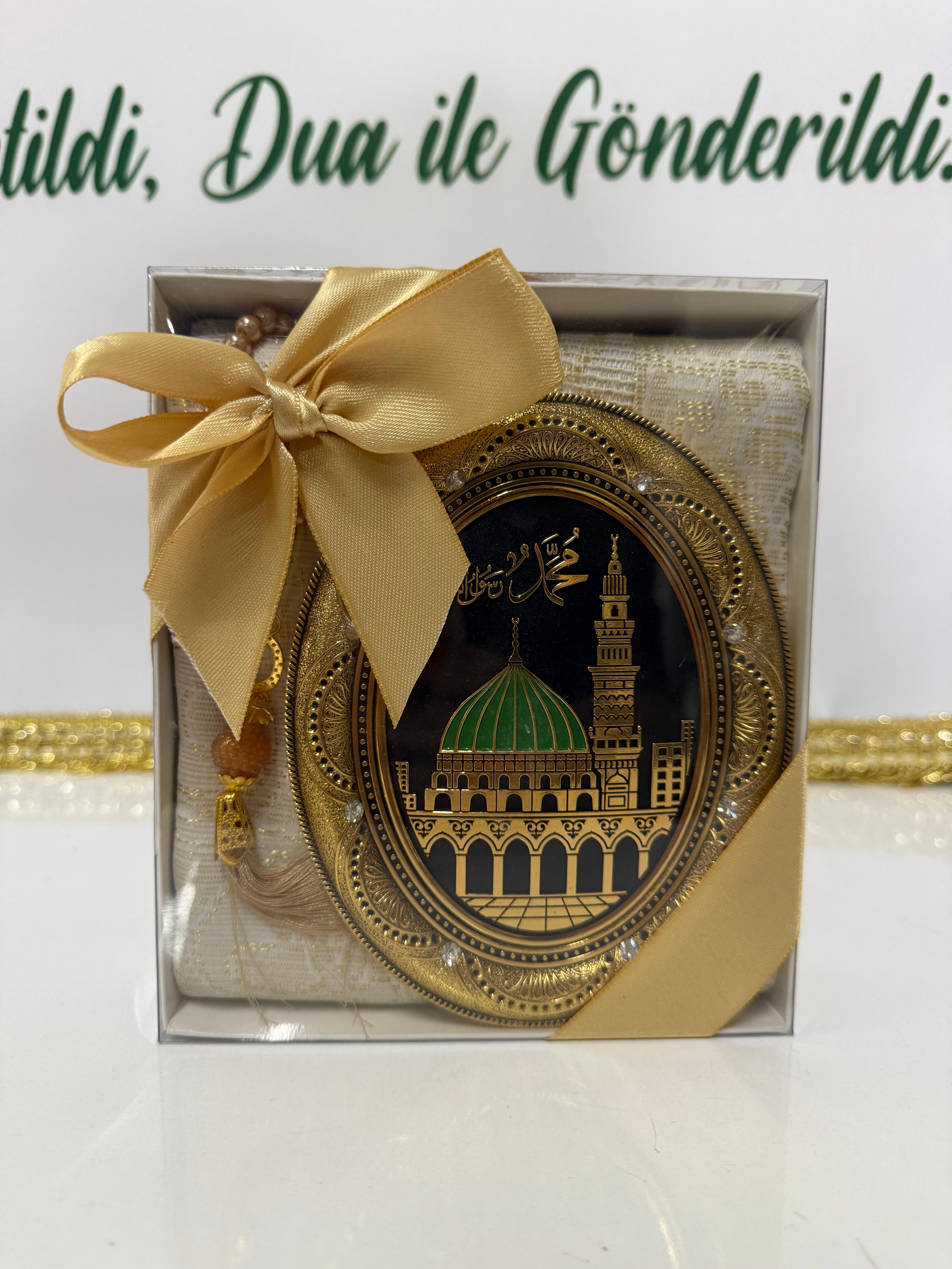 İslami Hediye Seti – Premium Çerçeveli (Seccade + İnci Tesbih)