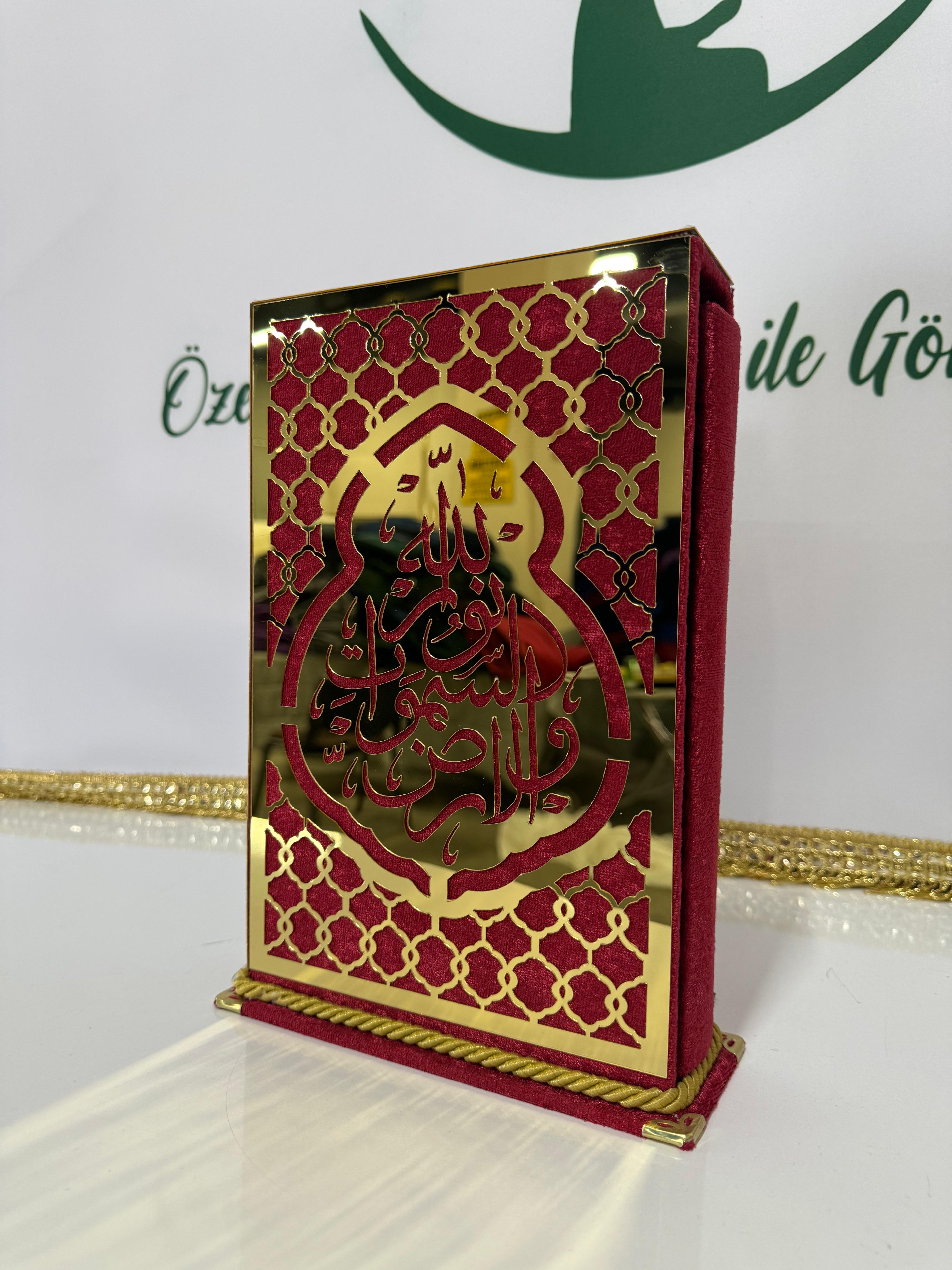 Safa Harem Serisi – Kadife Kuran-ı Kerim & Altın Detaylı Dekoratif Set