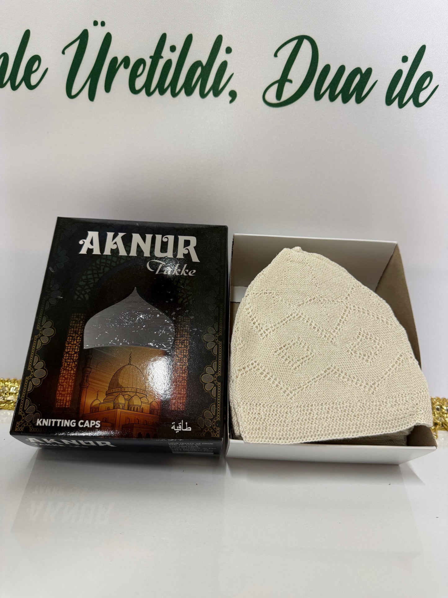 Nûr Tacı – Namaz Takkesi